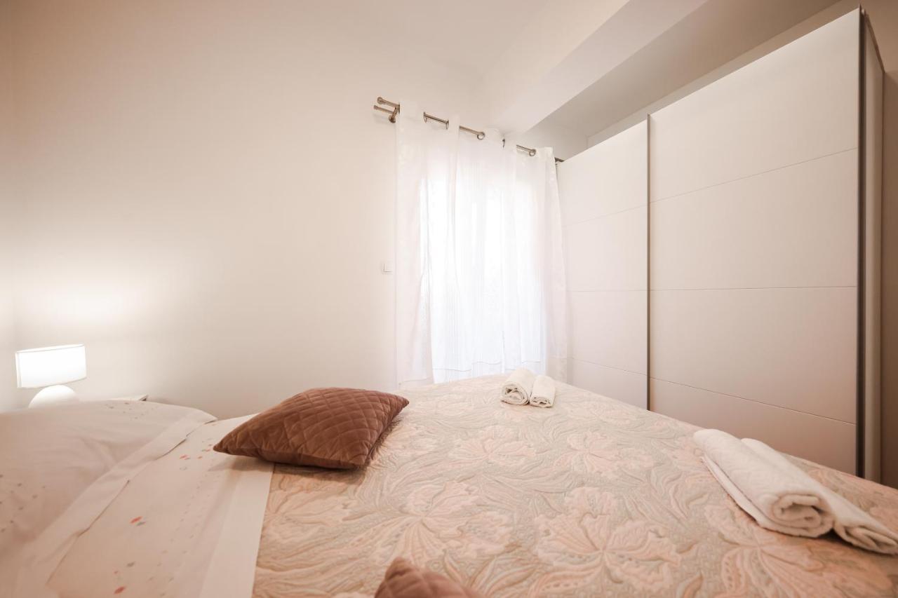 Apartment Puntamika Villa De Rosa - Ground Floor 扎达尔 外观 照片