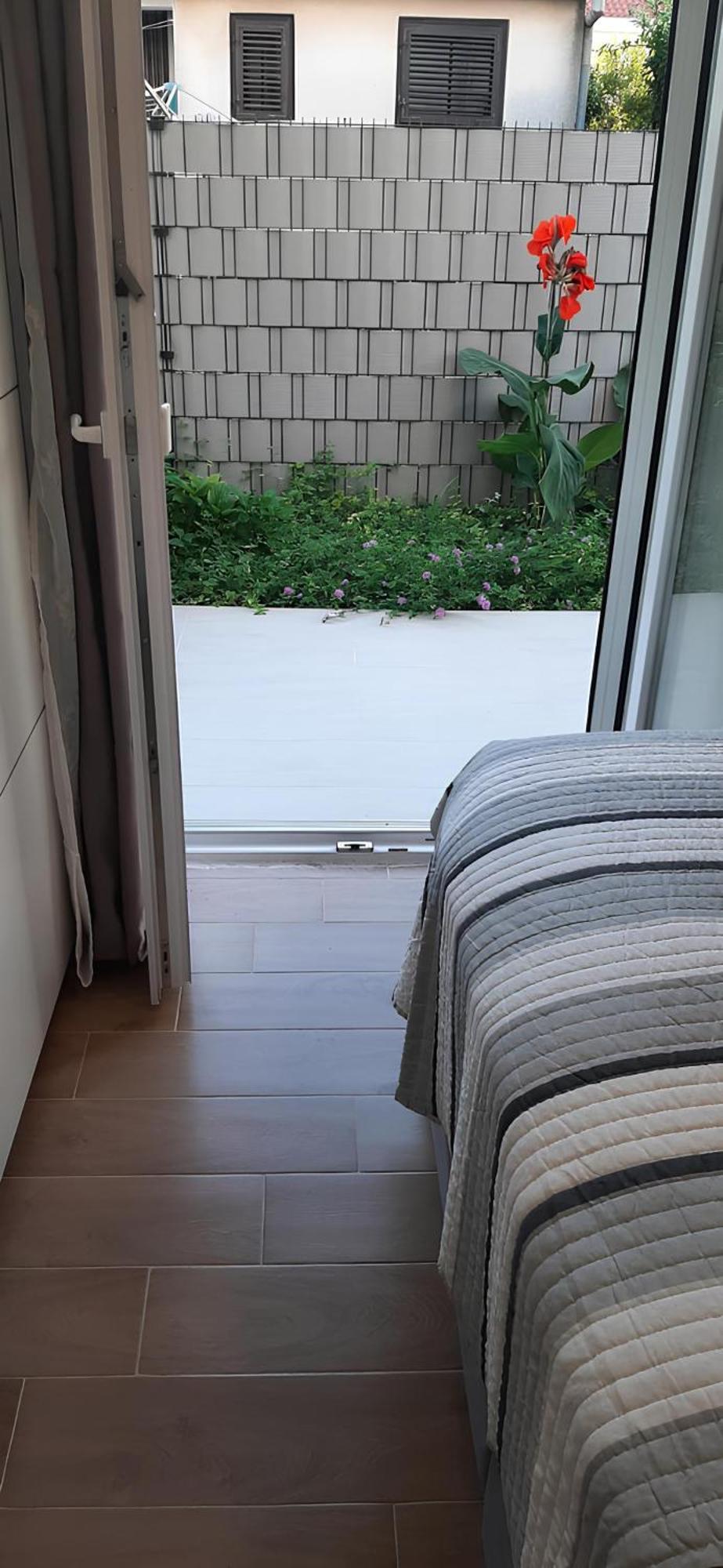 Apartment Puntamika Villa De Rosa - Ground Floor 扎达尔 外观 照片